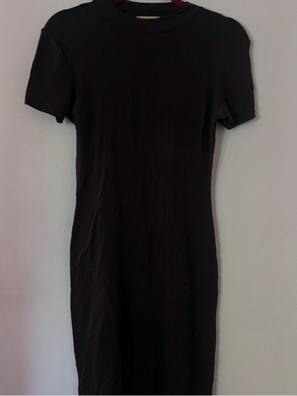 Women's Black Short-Sleeve Midi Bodycon Dress